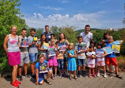 8-2018_The Albert Foundation invited children from orphanages to the zoo