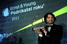 1EYPodnikatelroku2011JannisSamaras_.JPG