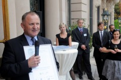 79_KPMG vyhlášena udržitelnou firmou roku 2012